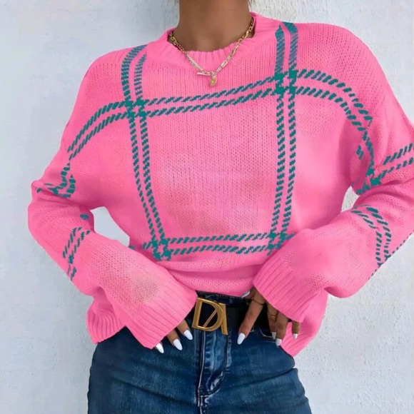 Round Neck Long Sleeve Simple Sweater - Picture 1 of 6